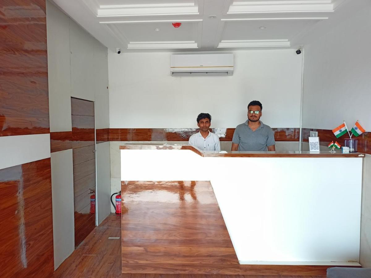 Hotel Palms Residency, Chembur Βομβάη Εξωτερικό φωτογραφία