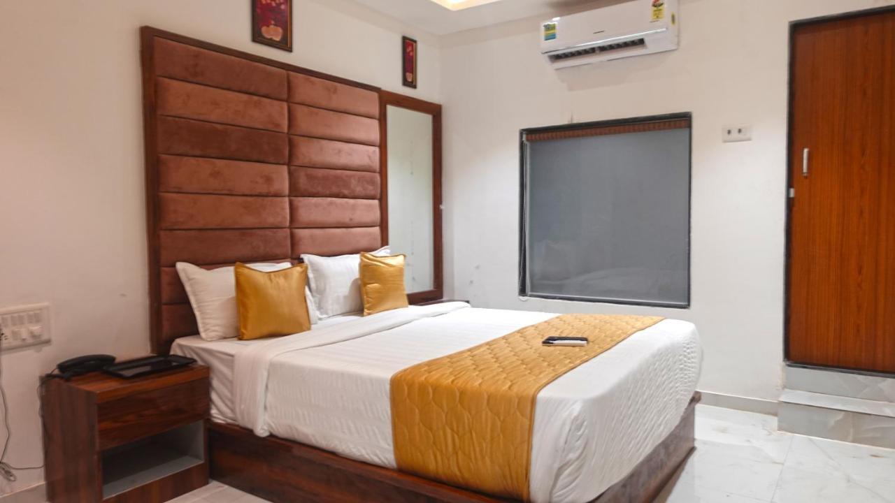 Hotel Palms Residency, Chembur Βομβάη Εξωτερικό φωτογραφία