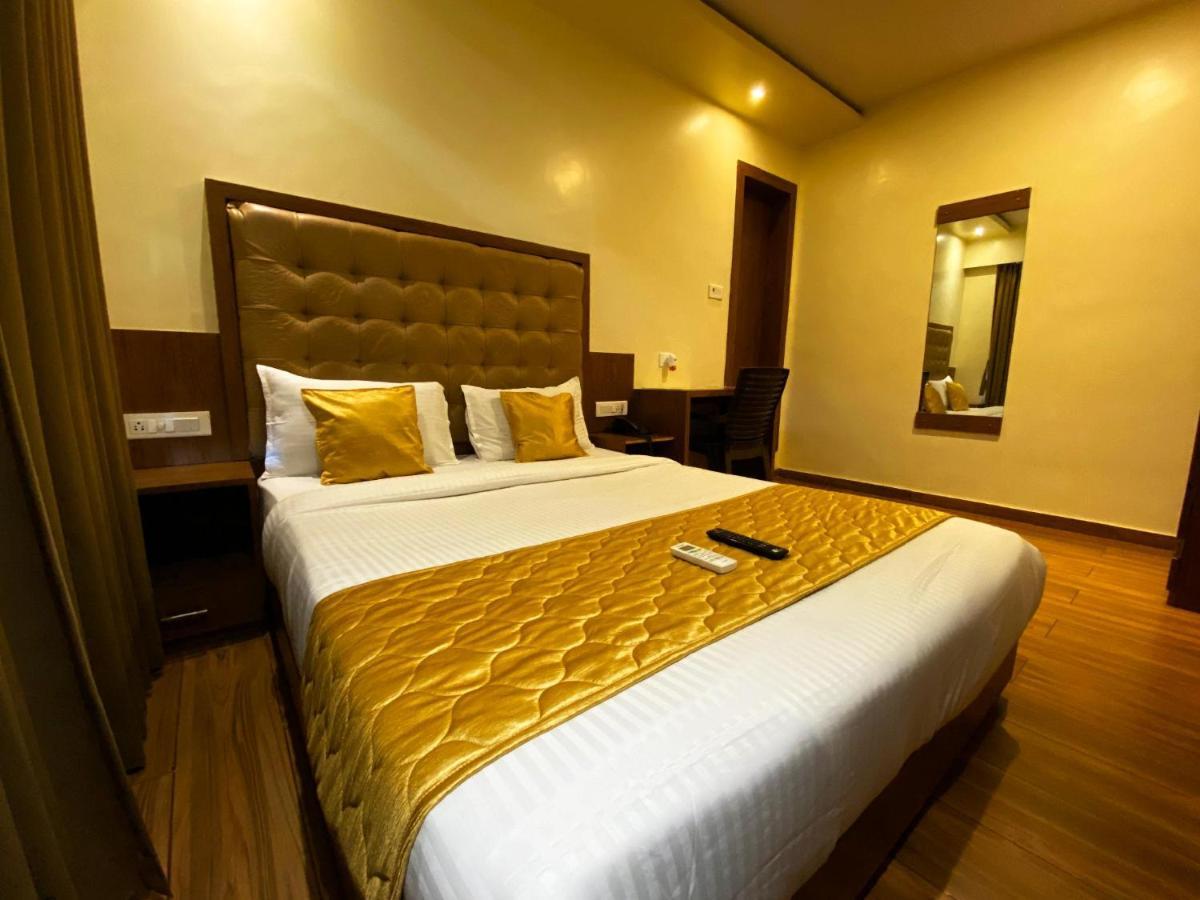 Hotel Palms Residency, Chembur Βομβάη Εξωτερικό φωτογραφία