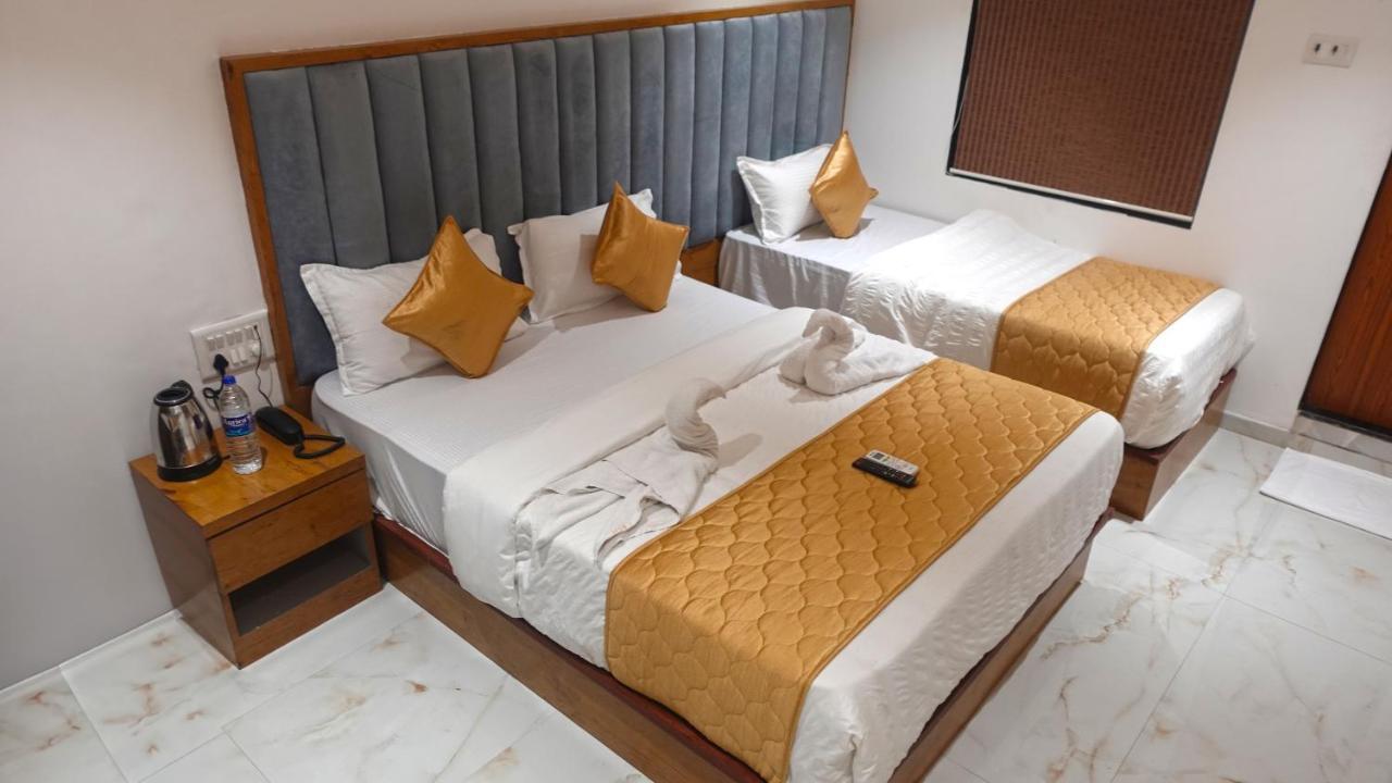 Hotel Palms Residency, Chembur Βομβάη Εξωτερικό φωτογραφία